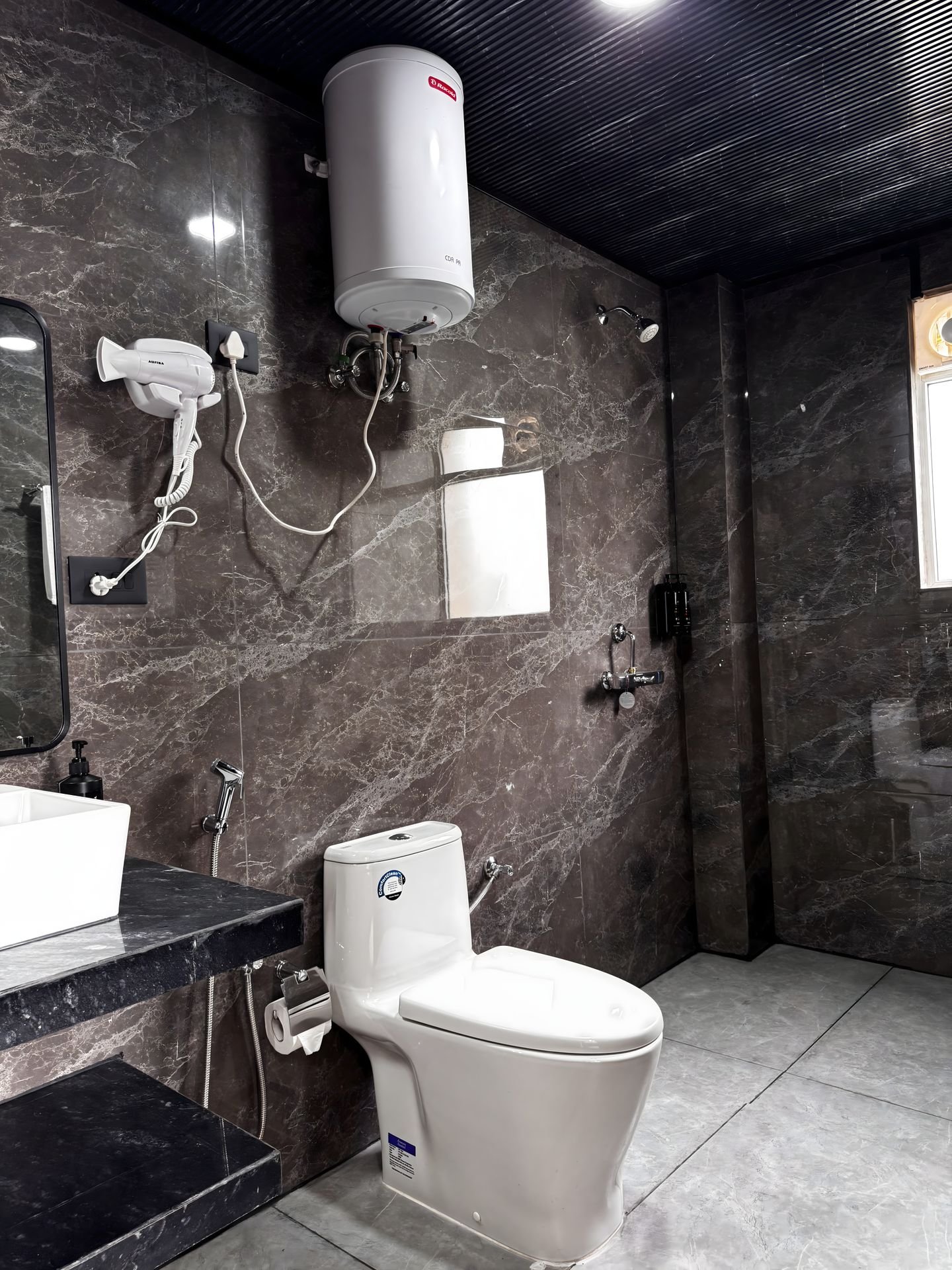 En-suite bathroom